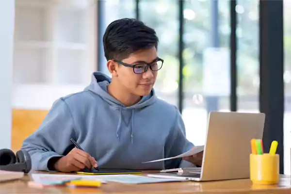 Student preparing for the PSAT