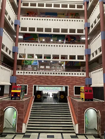 Hiranandani Foundation School