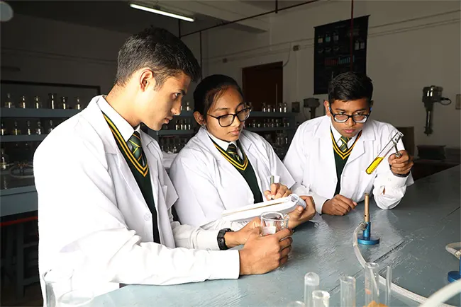 Laidlaw Memorial School Chemistry Lab