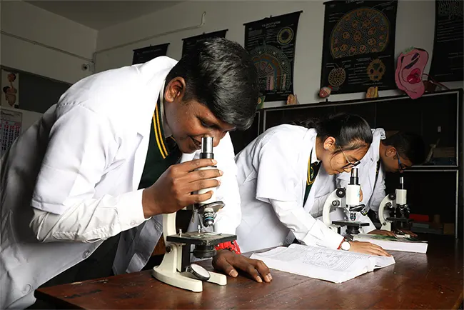 Laidlaw Memorial School Science Lab